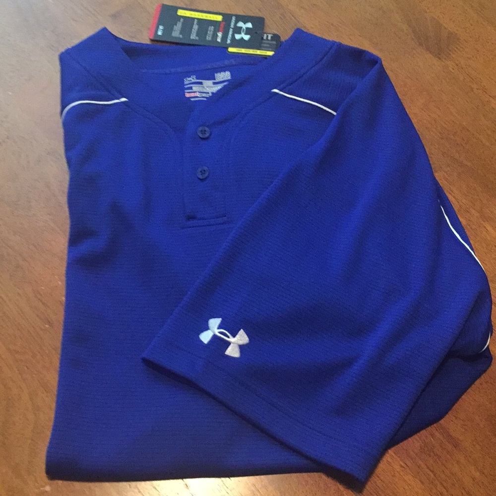 Brand new Under Armour baseball heat gear loosefit